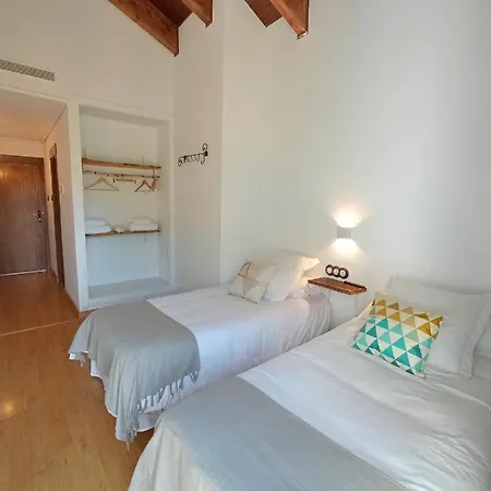 Boutique La Casa Del Rio Вильянова